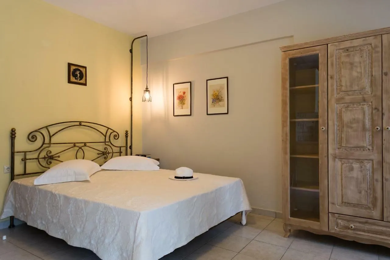 Sofia'S House Apartment Vourvourou